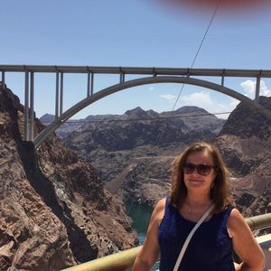 Meet your Posher, Tina